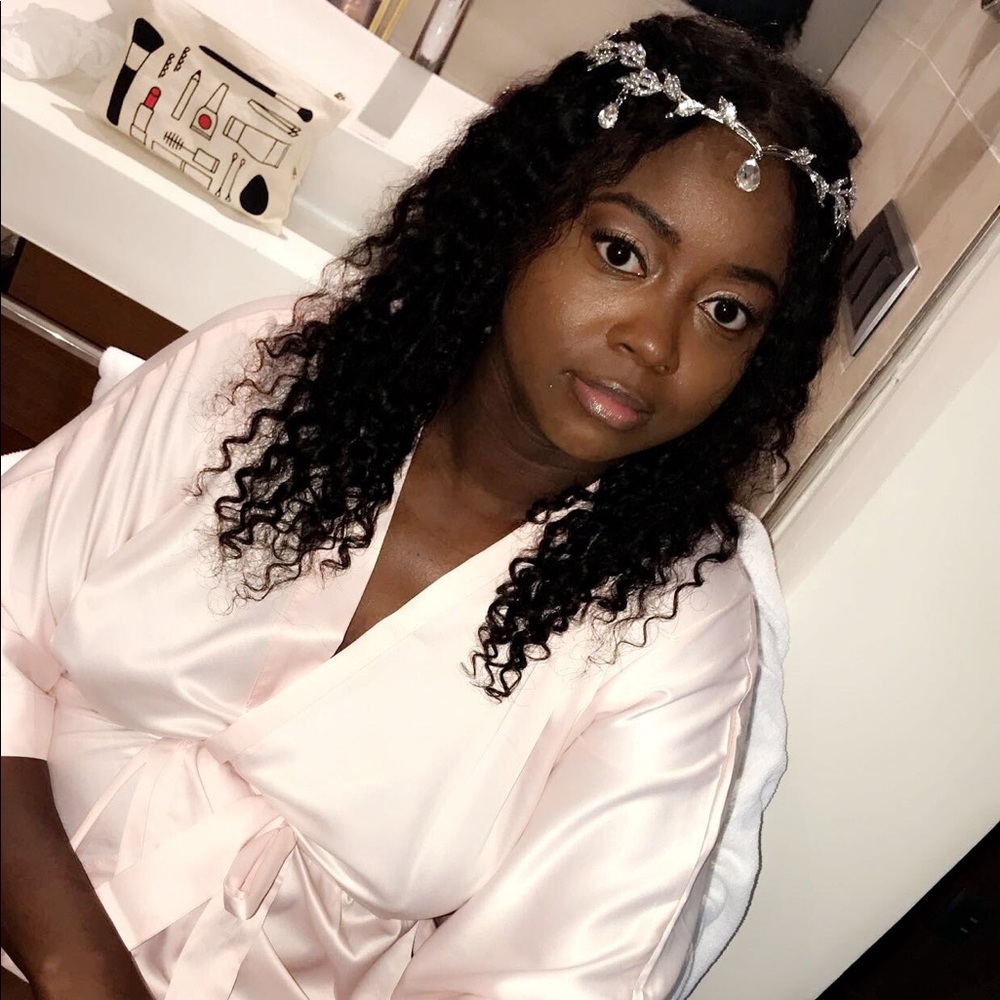 Meet your Posher, Lakisha